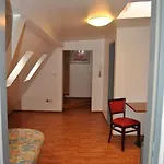 Koelnotel Hostel, &