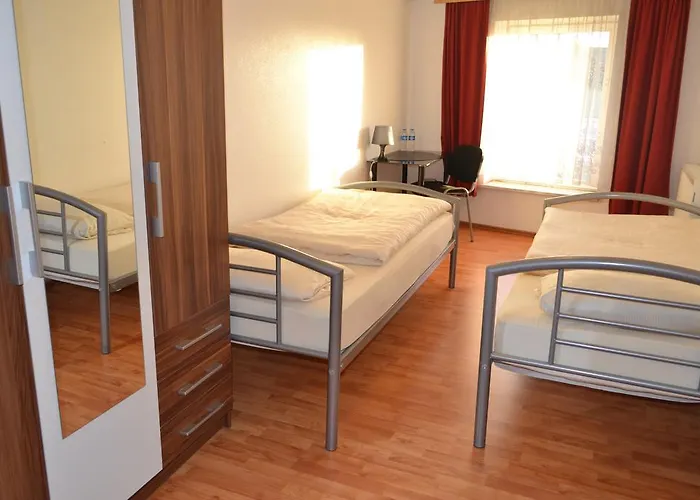 Koelnotel Hostel, & ホステル