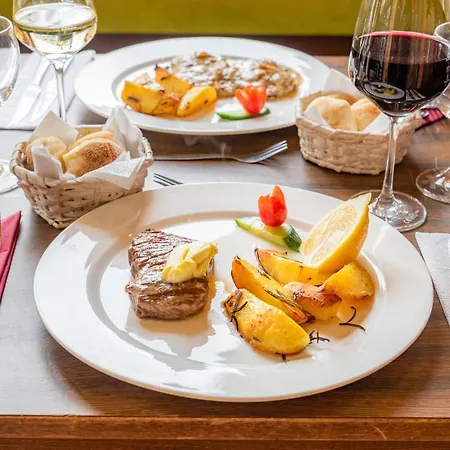 אכסניה Koelnotel Hostel, & קלן