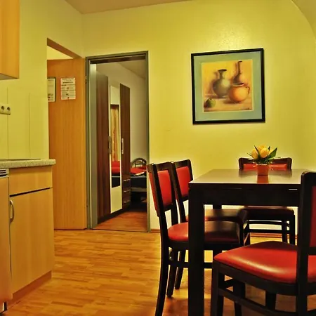 אכסניה Koelnotel Hostel, & קלן