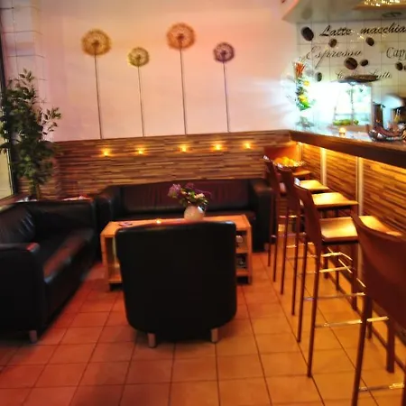 ホステル Koelnotel Hostel, & ケルン