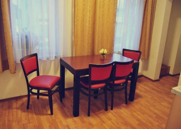 Koelnotel Hostel, &
