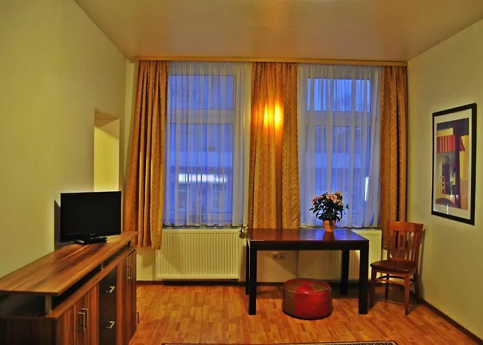 Koelnotel Hostel, & Vandrerhjem *