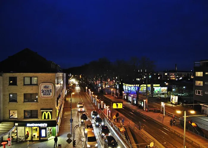 Koelnotel Hostel, & كولونيا