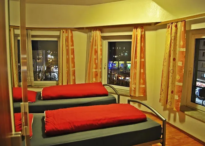 Koelnotel Hostel, & Auberge de jeunesse