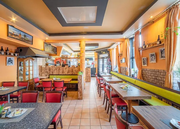 Koelnotel Hostel, & * Colónia