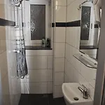 Koelnotel Hostel, & Hostal Colonia
