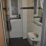 Koelnotel Hostel, & * Colonia