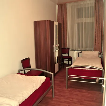 Koelnotel Hostel, & * Colónia