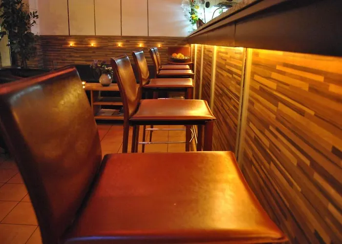 Koelnotel Hostel, & Hostel *